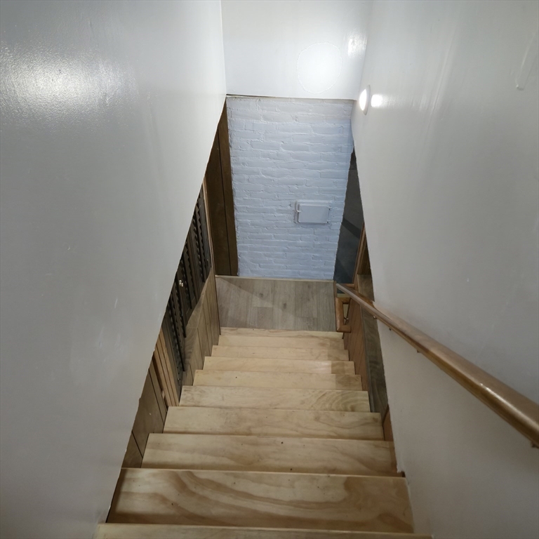 22 Hope Avenue, Unit 22 Milton, MA 02186 - Photo 29 of 36 a view of entryway