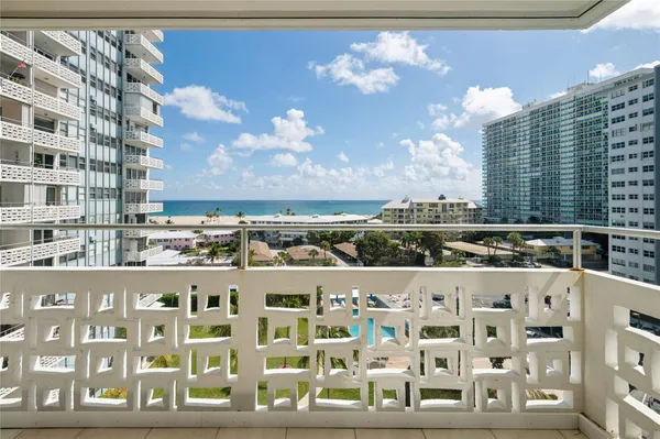 $289,000 | 1900 South Ocean Drive, Unit 810, Fort Lauderdale, FL 33316