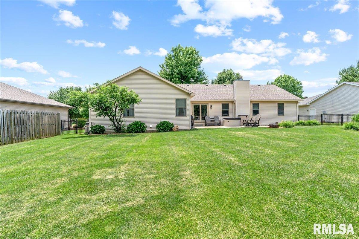 6808 Ninebark Drive Springfield, IL 62712 - Photo 40 of 45