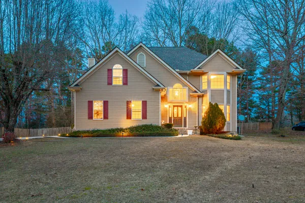 $425,000 | 5311 Kellys Point, Ooltewah, TN 37363