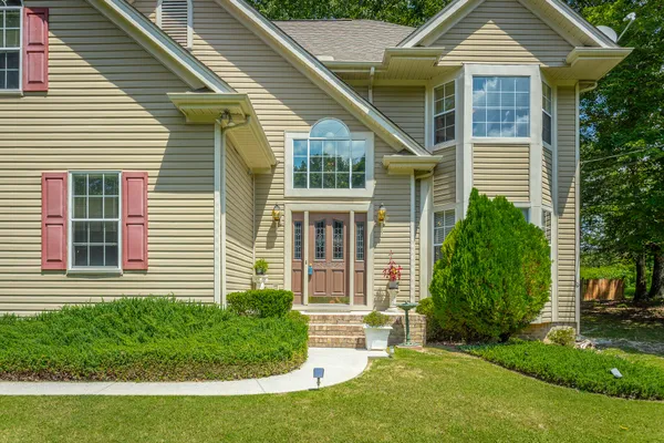 $425,000 | 5311 Kellys Point, Ooltewah, TN 37363