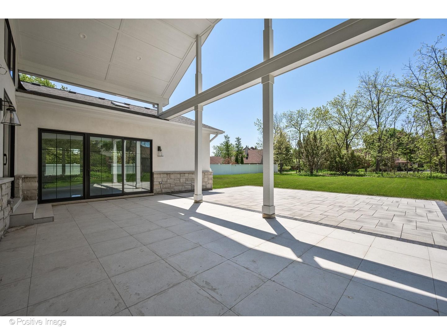 1851 Oakwood Road Northbrook, IL 60062 - Photo 46 of 56