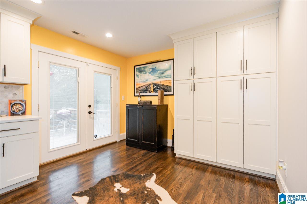 1725 Shades Crest Road Birmingham, AL 35216 - Photo 19 of 44 Gallery Image 19