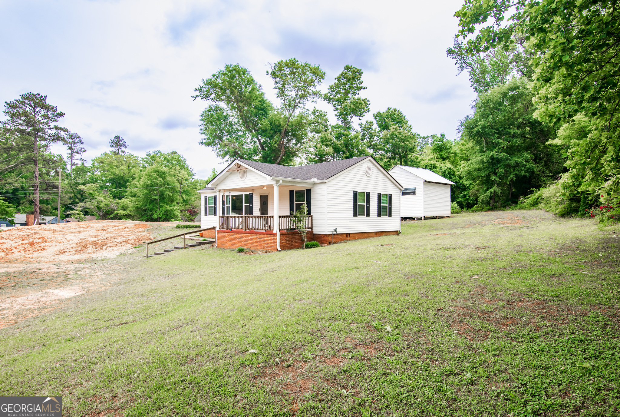 12 Bailey Drive Newnan, GA 30263 - Photo 2 of 35