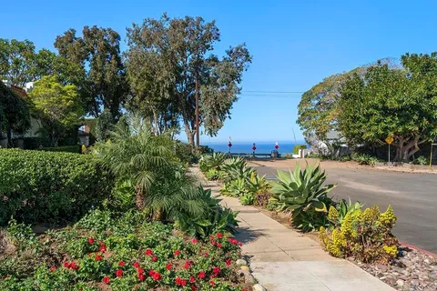 $2,124,000 | 4443 Del Monte Avenue, San Diego, CA 92107