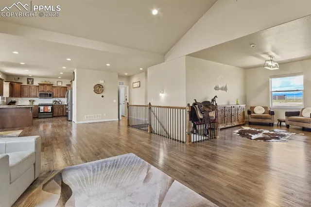 $1,000,000 | 3575 Hare Haven Lane, Colorado Springs, CO 80930