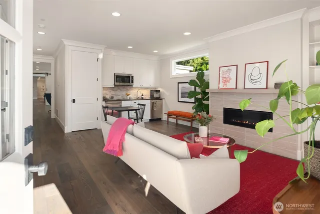 $10,550,000 | 3183 95th Place Northeast, Clyde Hill, WA 98004