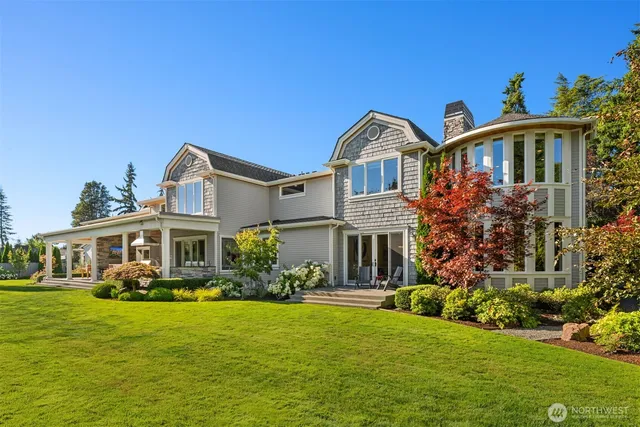 $10,550,000 | 3183 95th Place Northeast, Clyde Hill, WA 98004