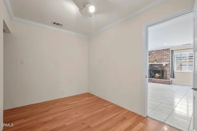 a view of livingroom with hardwood
