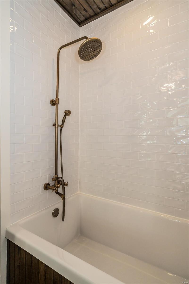 911 Imperial Point Manchester, MO 63021 - Photo 45 of 62