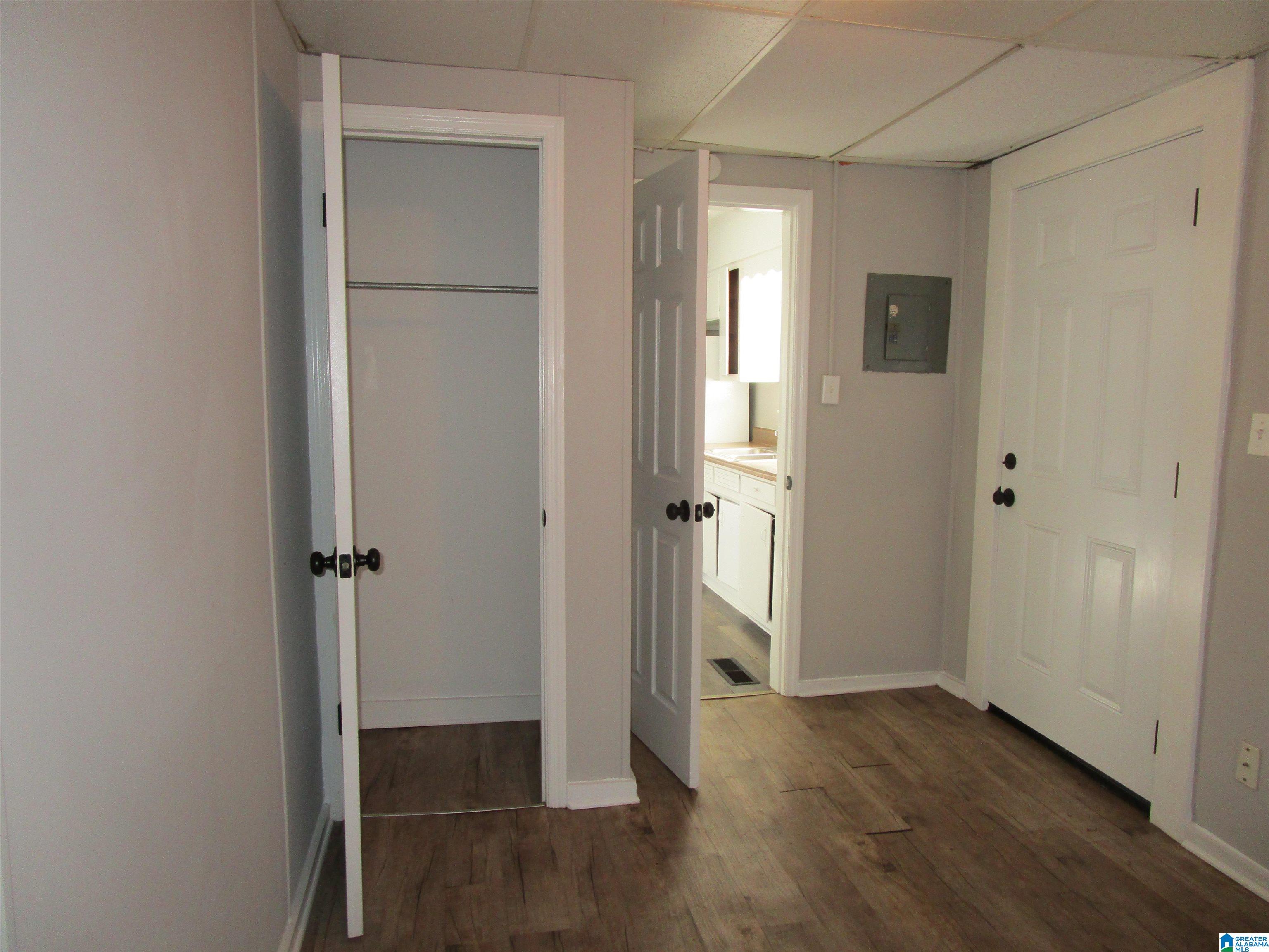 229 3rd Avenue Birmingham, AL 35228 - Photo 12 of 22
