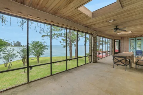 $1,495,000 | 425 Old Fm 224, Coldspring, TX 77331