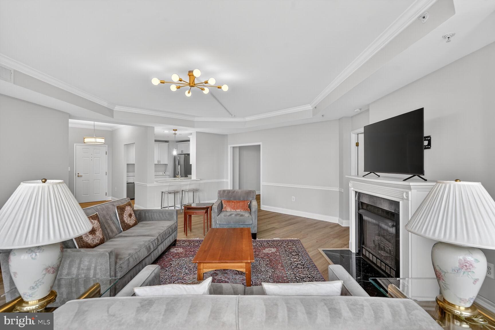 11776 Stratford House Place, Unit 1008 Reston, VA 20190 - Photo 11 of 66 Living Room