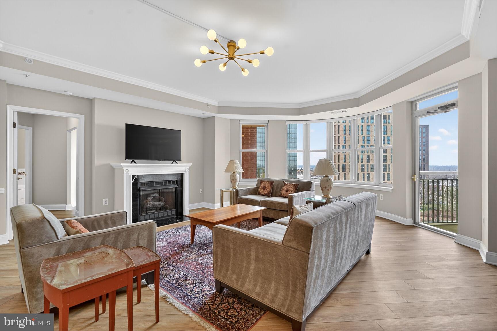 11776 Stratford House Place, Unit 1008 Reston, VA 20190 - Photo 13 of 66 Living Room