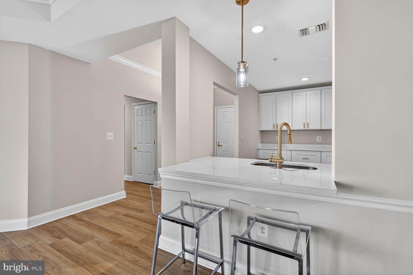 11776 Stratford House Place, Unit 1008 Reston, VA 20190 - Photo 25 of 66 Breakfast Area