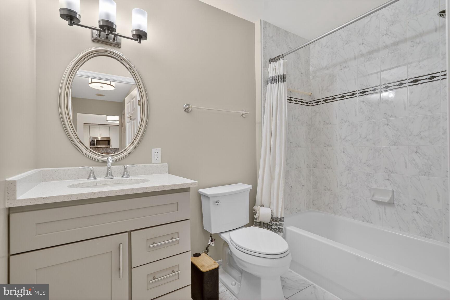 11776 Stratford House Place, Unit 1008 Reston, VA 20190 - Photo 42 of 66 Bathroom 2