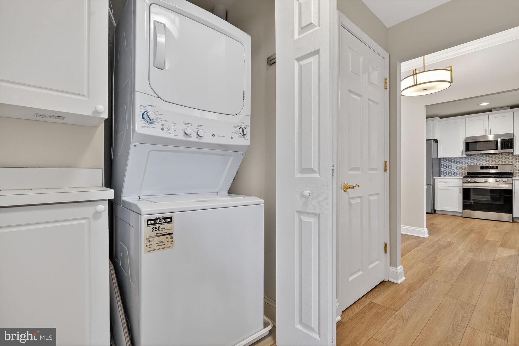 11776 Stratford House Place, Unit 1008 Reston, VA 20190 - Photo 44 of 66 Laundry- In Unit