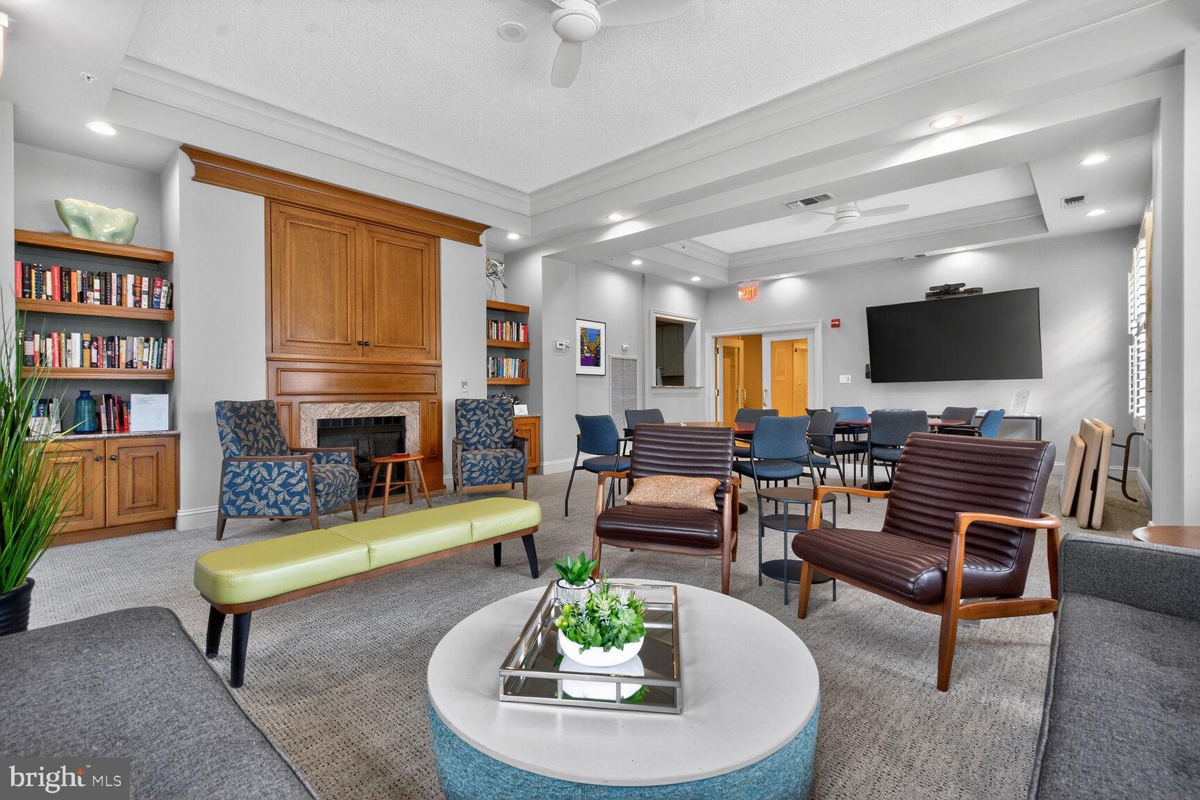 11776 Stratford House Place, Unit 1008 Reston, VA 20190 - Photo 53 of 66 Lounge