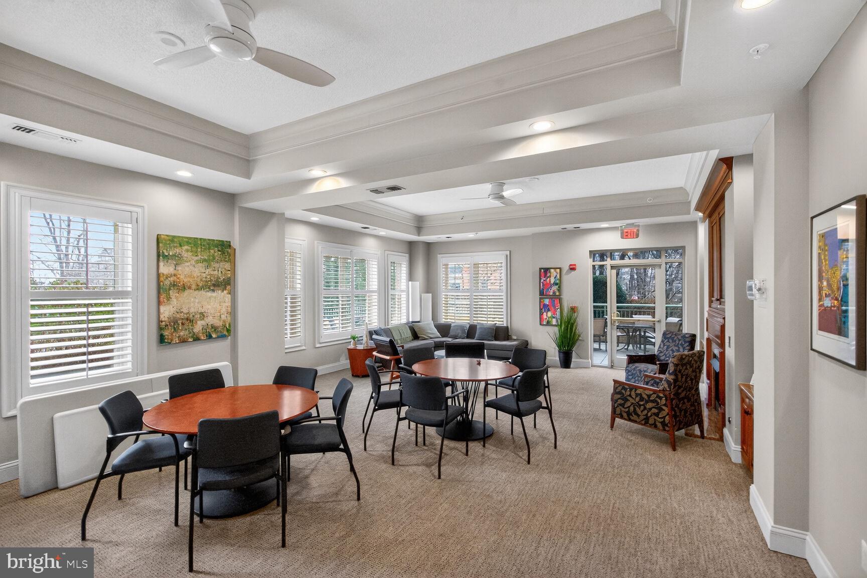 11776 Stratford House Place, Unit 1008 Reston, VA 20190 - Photo 54 of 66 Lounge