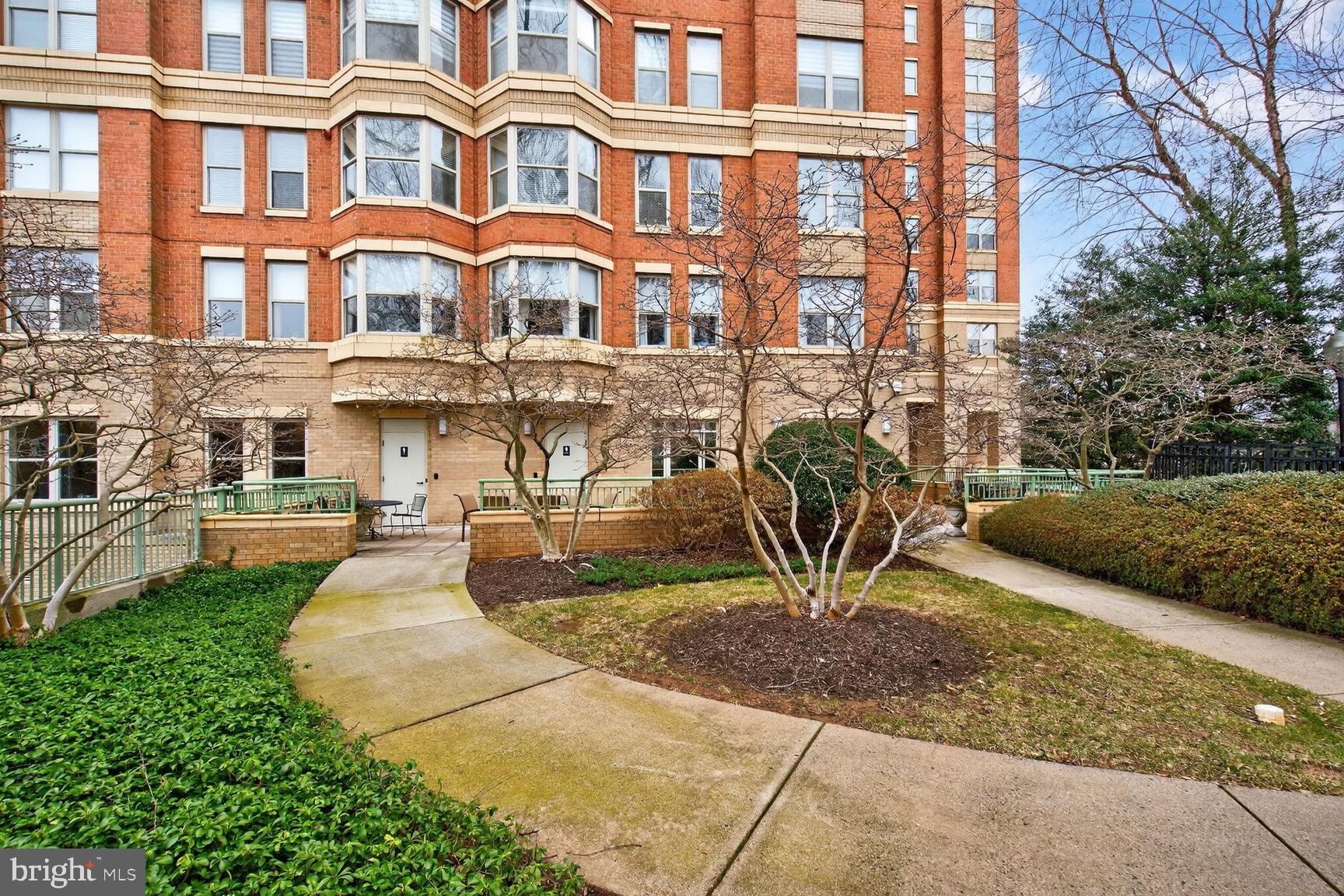 11776 Stratford House Place, Unit 1008 Reston, VA 20190 - Photo 56 of 66 Exterior