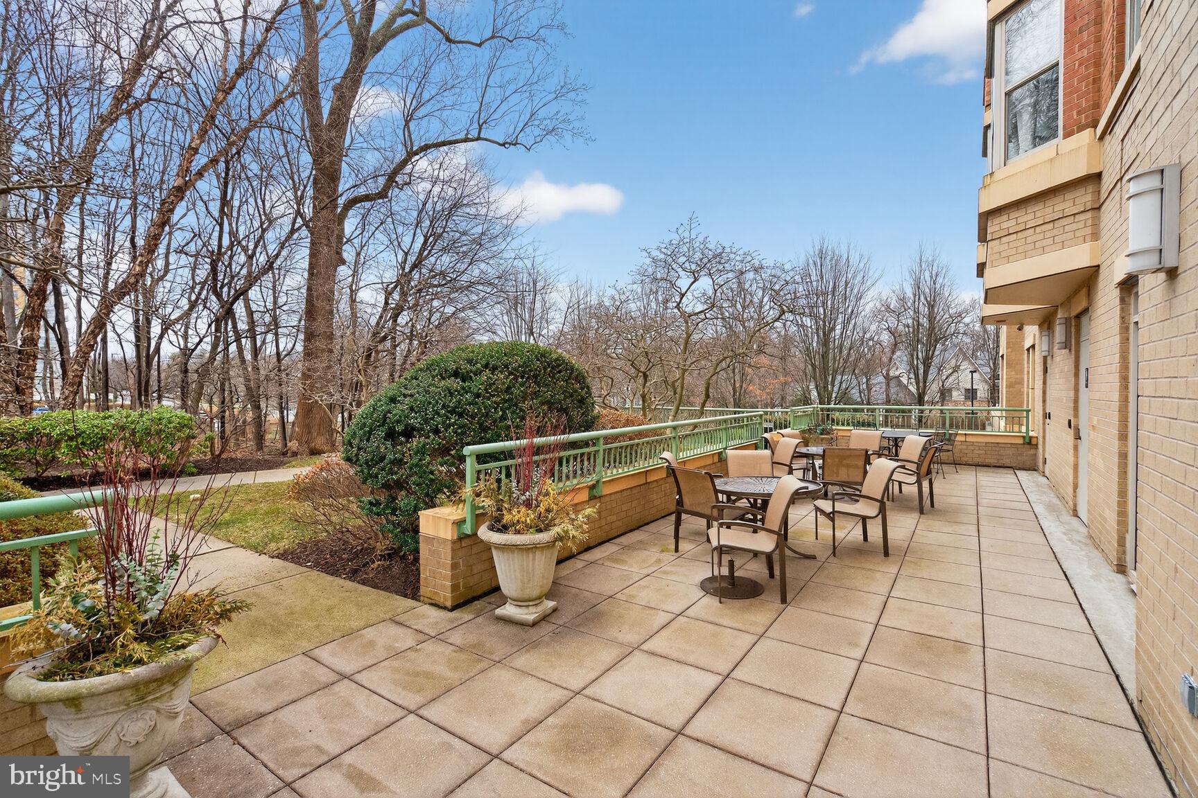 11776 Stratford House Place, Unit 1008 Reston, VA 20190 - Photo 64 of 66 Community Patio