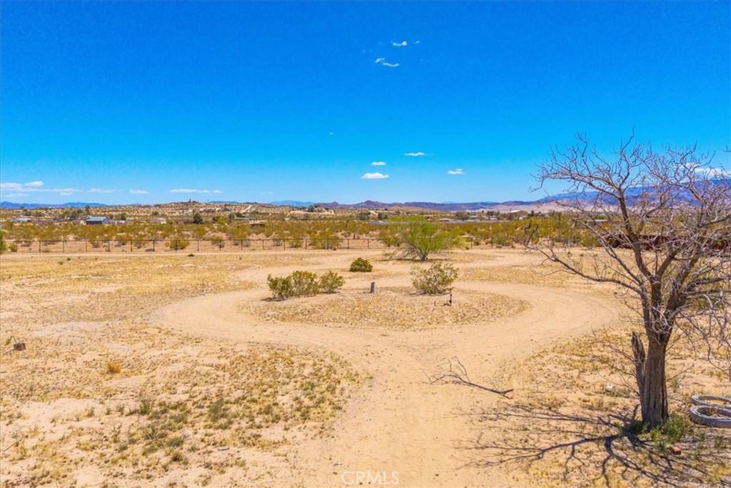 2837 Border Avenue Joshua Tree, CA 92252 - Photo 51 of 52 a view of an ocean beach