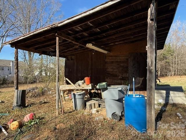 373 Griggs Road Clover, SC 29710 - Photo 7 of 41