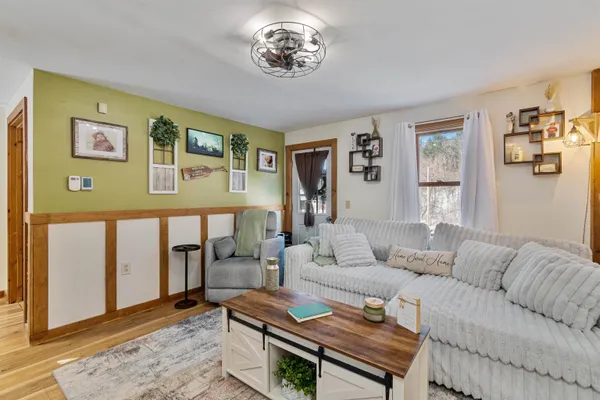 $360,000 | 9766 Highway 36, Fairfield, VT 05448