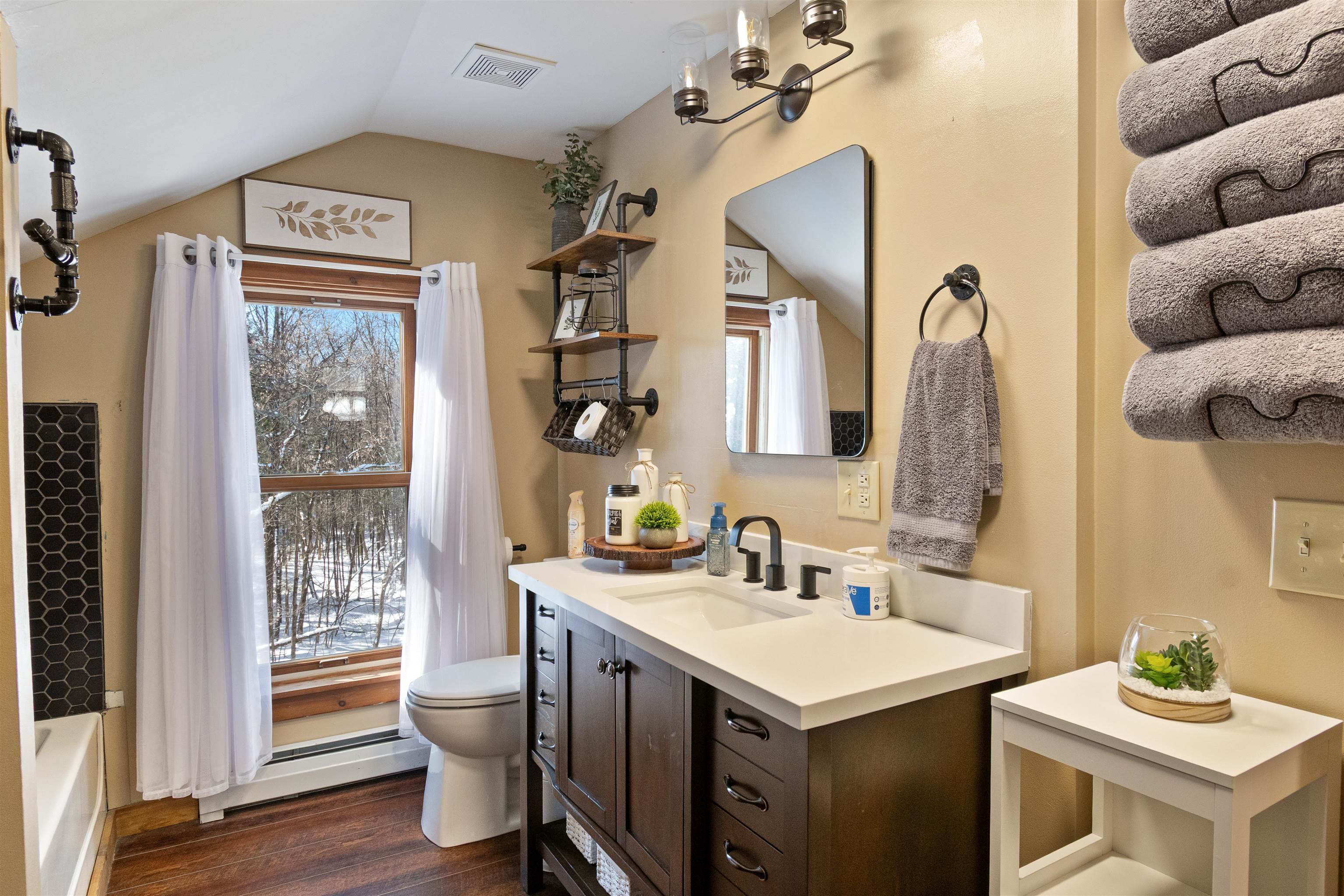 9766 Highway 36 Fairfield, VT 05448 - Photo 20 of 39