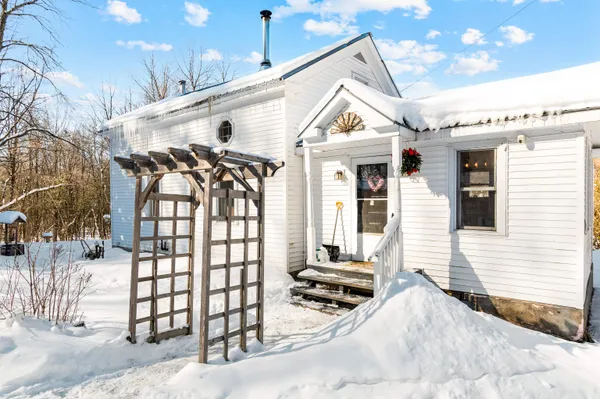 $360,000 | 9766 Highway 36, Fairfield, VT 05448