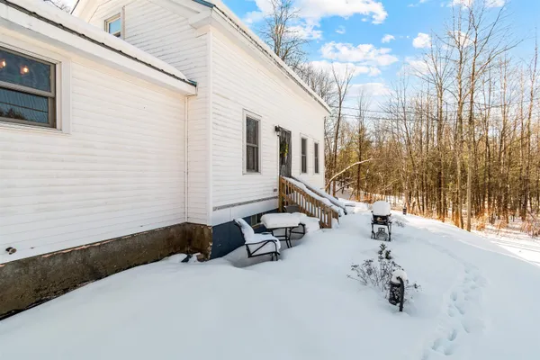 $360,000 | 9766 Highway 36, Fairfield, VT 05448
