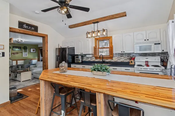 $360,000 | 9766 Highway 36, Fairfield, VT 05448