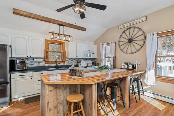 $360,000 | 9766 Highway 36, Fairfield, VT 05448