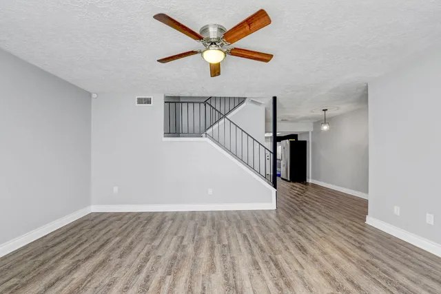 $1,500 | 128 Goodson Drive, Unit 128, Houston, TX 77060