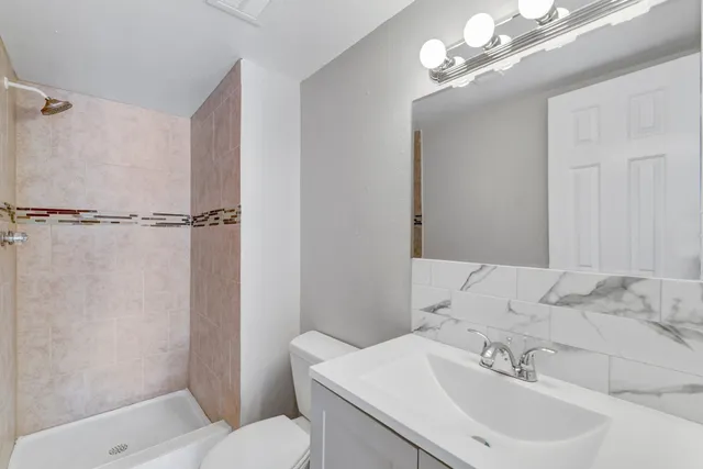 $1,500 | 128 Goodson Drive, Unit 128, Houston, TX 77060