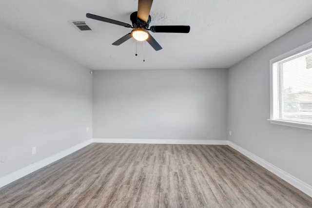 $1,500 | 128 Goodson Drive, Unit 128, Houston, TX 77060