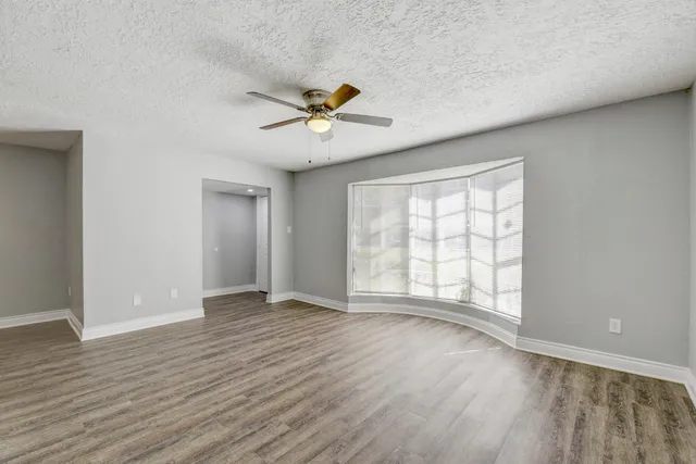 $1,500 | 128 Goodson Drive, Unit 128, Houston, TX 77060