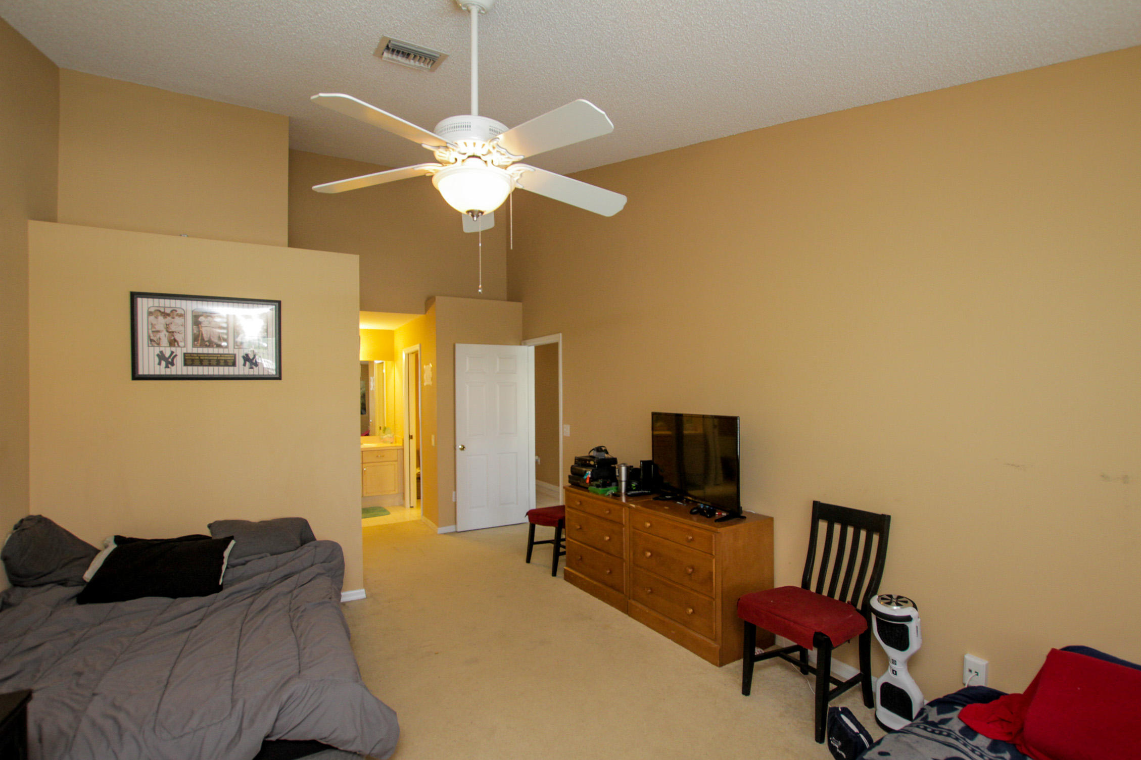 13152 Quiet Woods Road, Unit A Wellington, FL 33414 - Photo 11 of 28 IMG_6216
