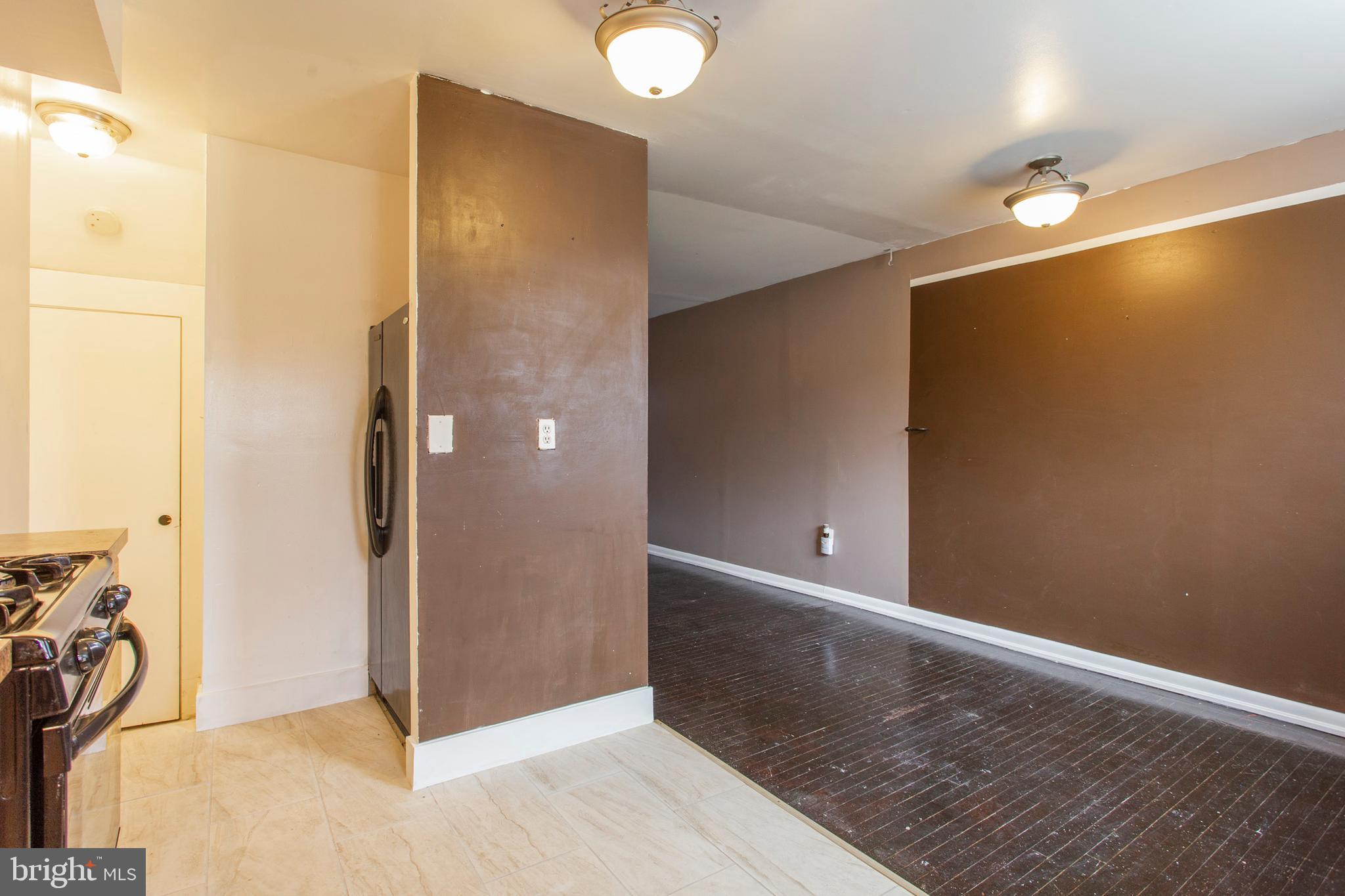 650 Littlecroft Road Upper Darby, PA 19082 - Photo 19 of 32