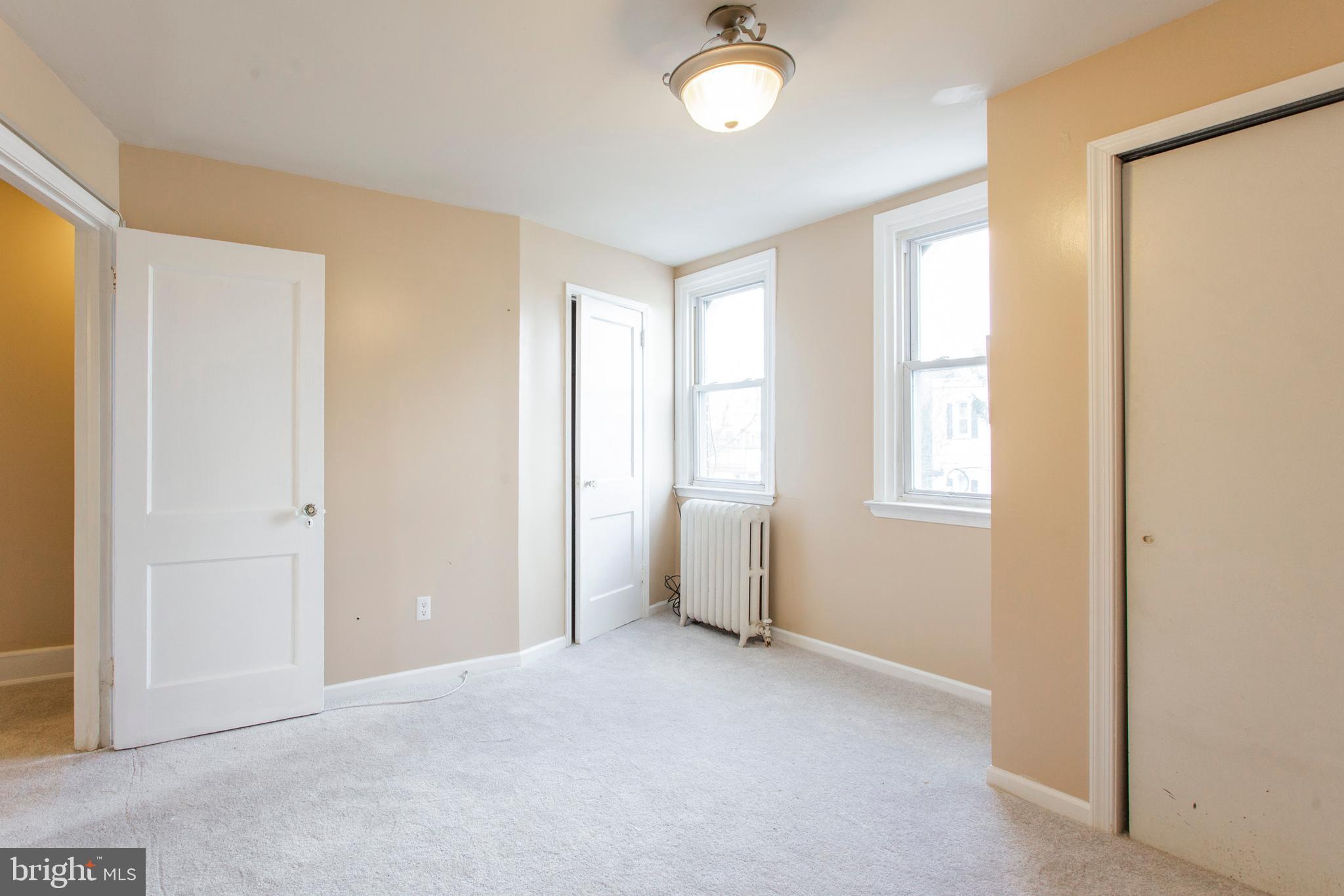 650 Littlecroft Road Upper Darby, PA 19082 - Photo 22 of 32