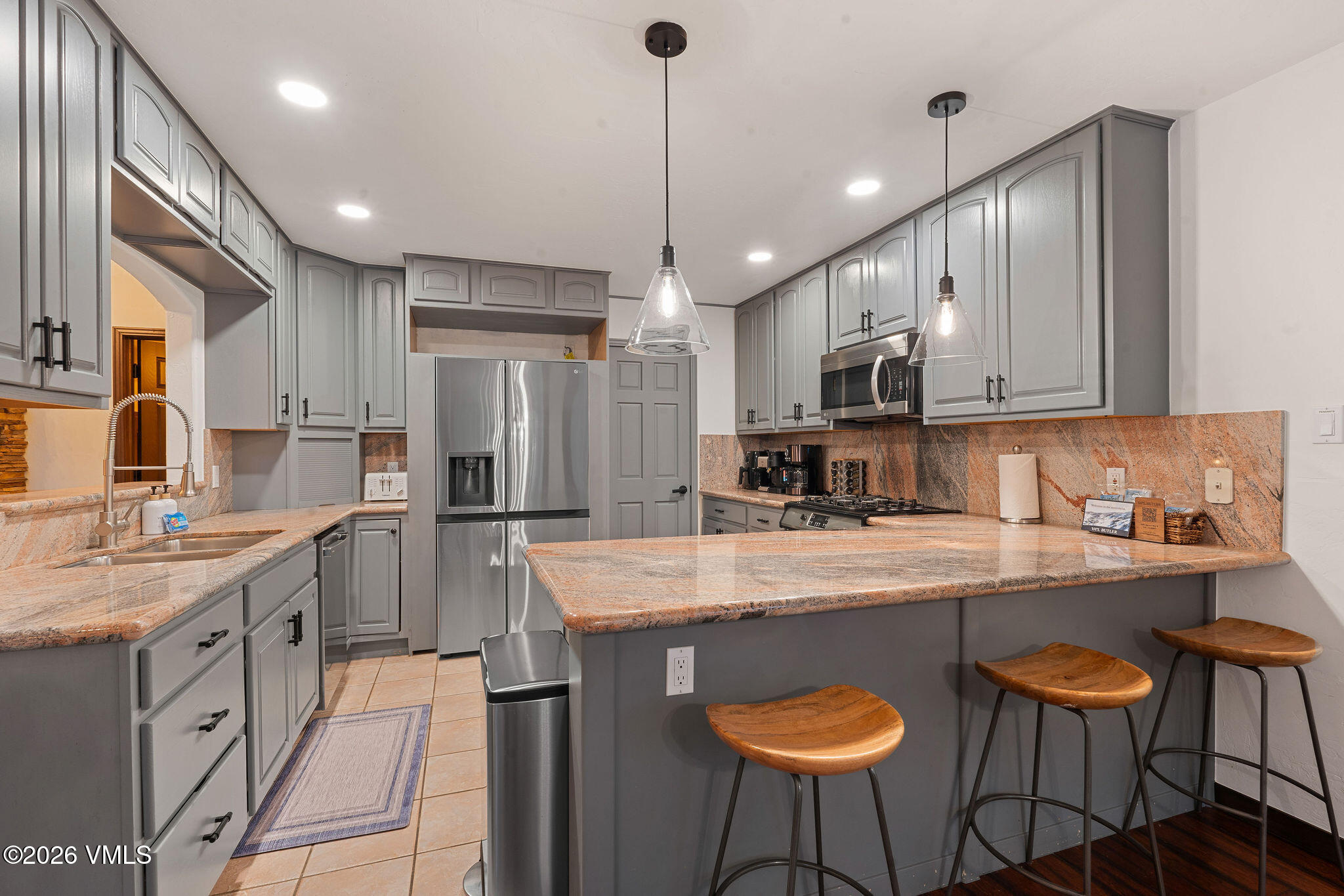 4501 Spruce Way, Unit B Vail, CO 81657 - Photo 3 of 23 VB_20251224_5