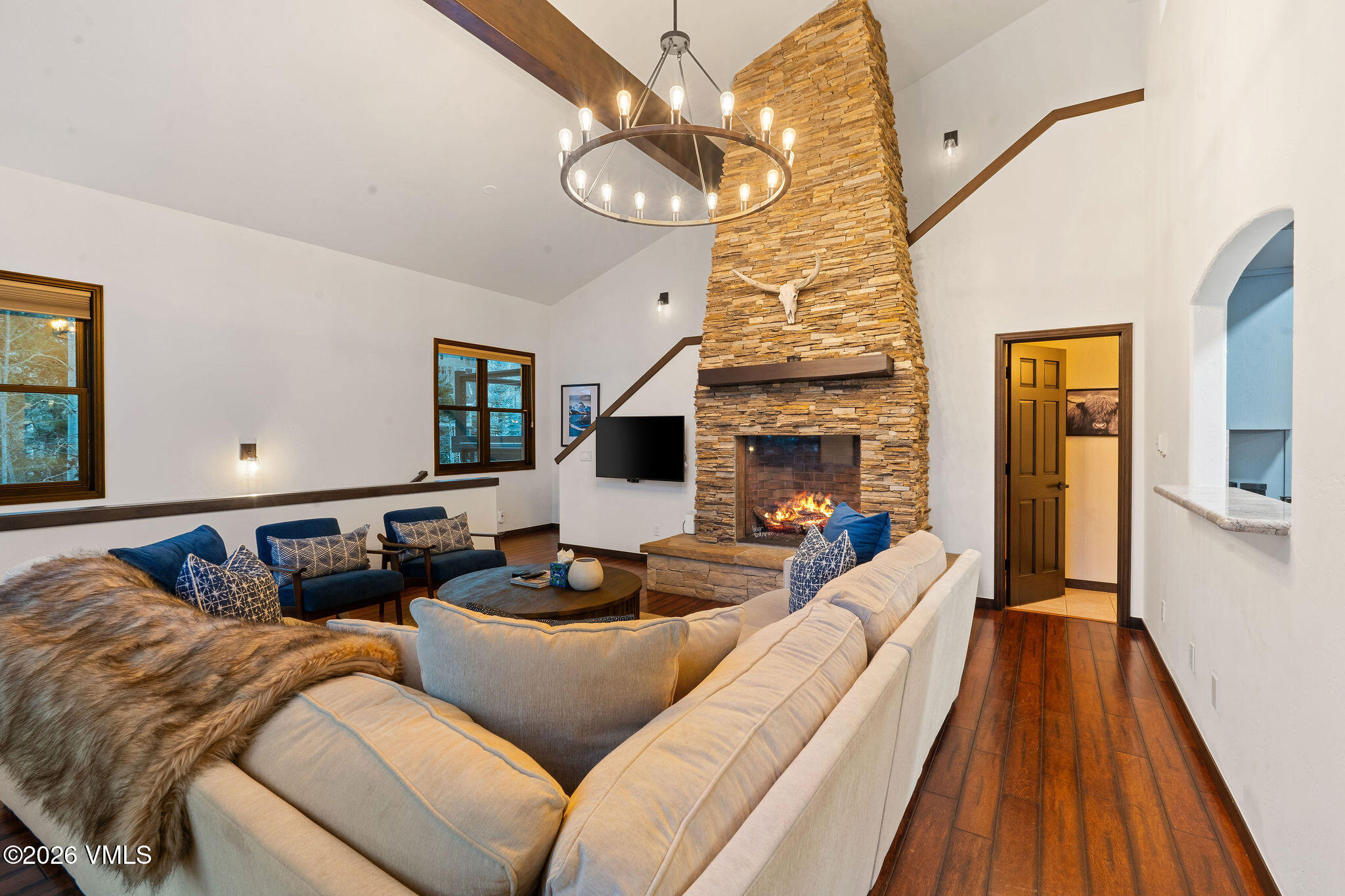 4501 Spruce Way, Unit B Vail, CO 81657 - Photo 8 of 23 VB_20251224_7