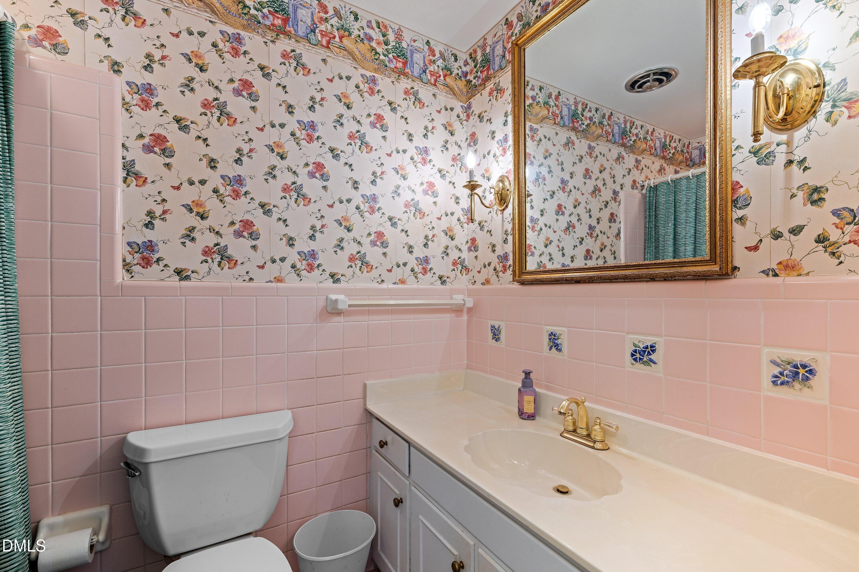 3211 Plantation Road Raleigh, NC 27609 - Photo 34 of 54 34-3211 Plantation Rd _3593
