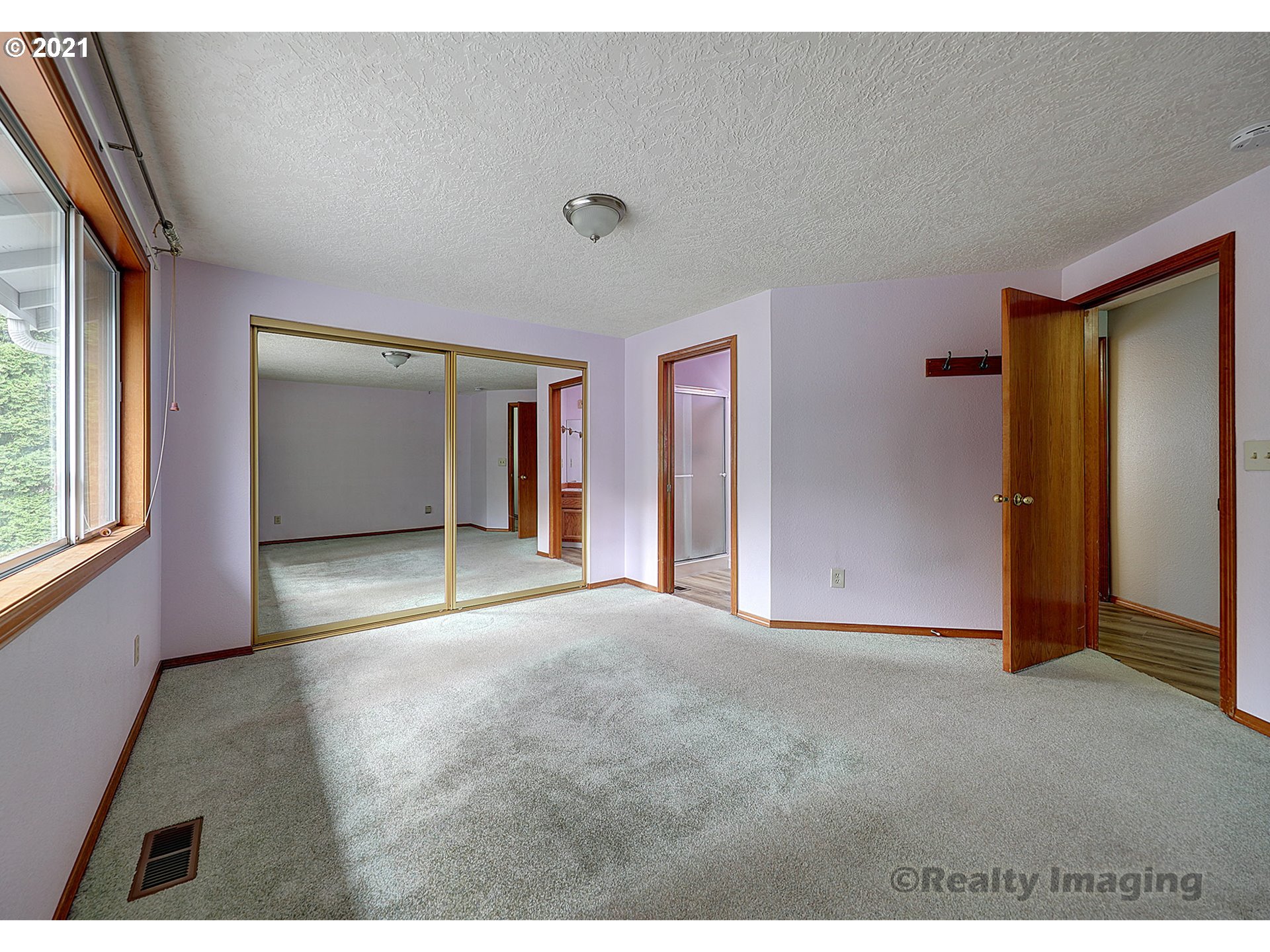 4080 Southwest 7th Street Gresham, OR 97030 - Photo 8 of 19 Gallery Image 8