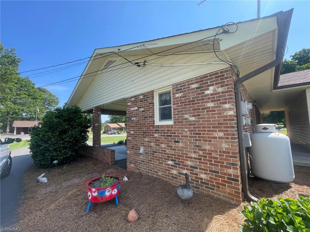 215 Freeman Street Dobson, NC 27017 - Photo 11 of 49