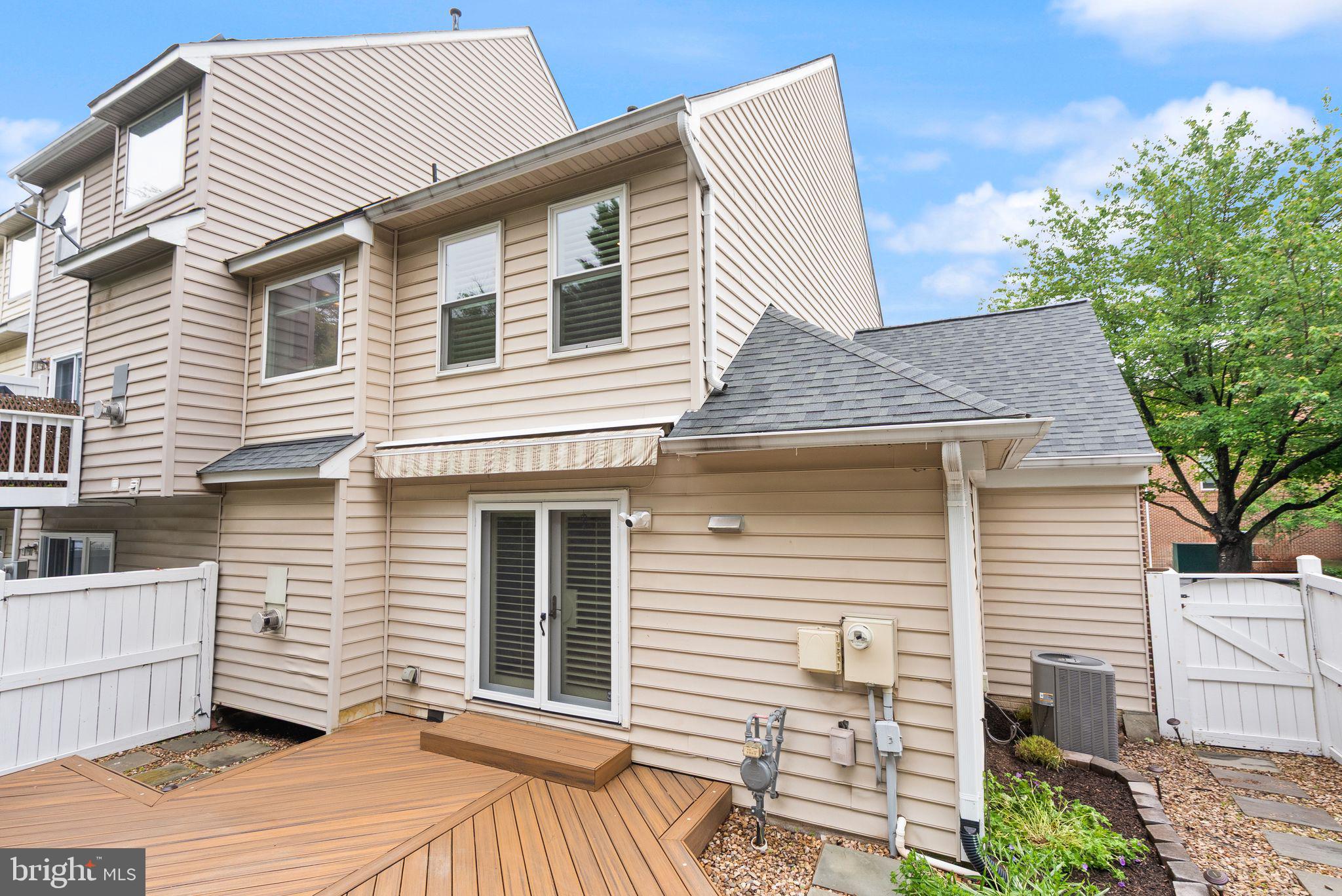 12056 Edgemere Circle Reston, VA 20190 - Photo 64 of 64