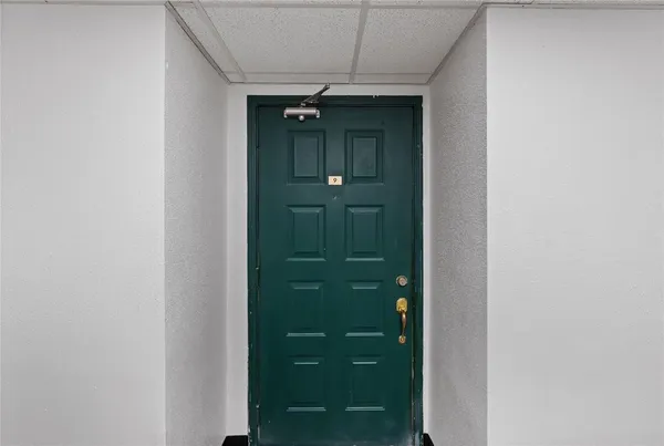 $1,300 | 2830 South Bartell Drive, Unit 9, Houston, TX 77054
