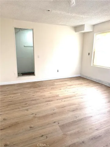 $1,650 | 663 Eston Place, Unit B, Lancaster, CA 93535