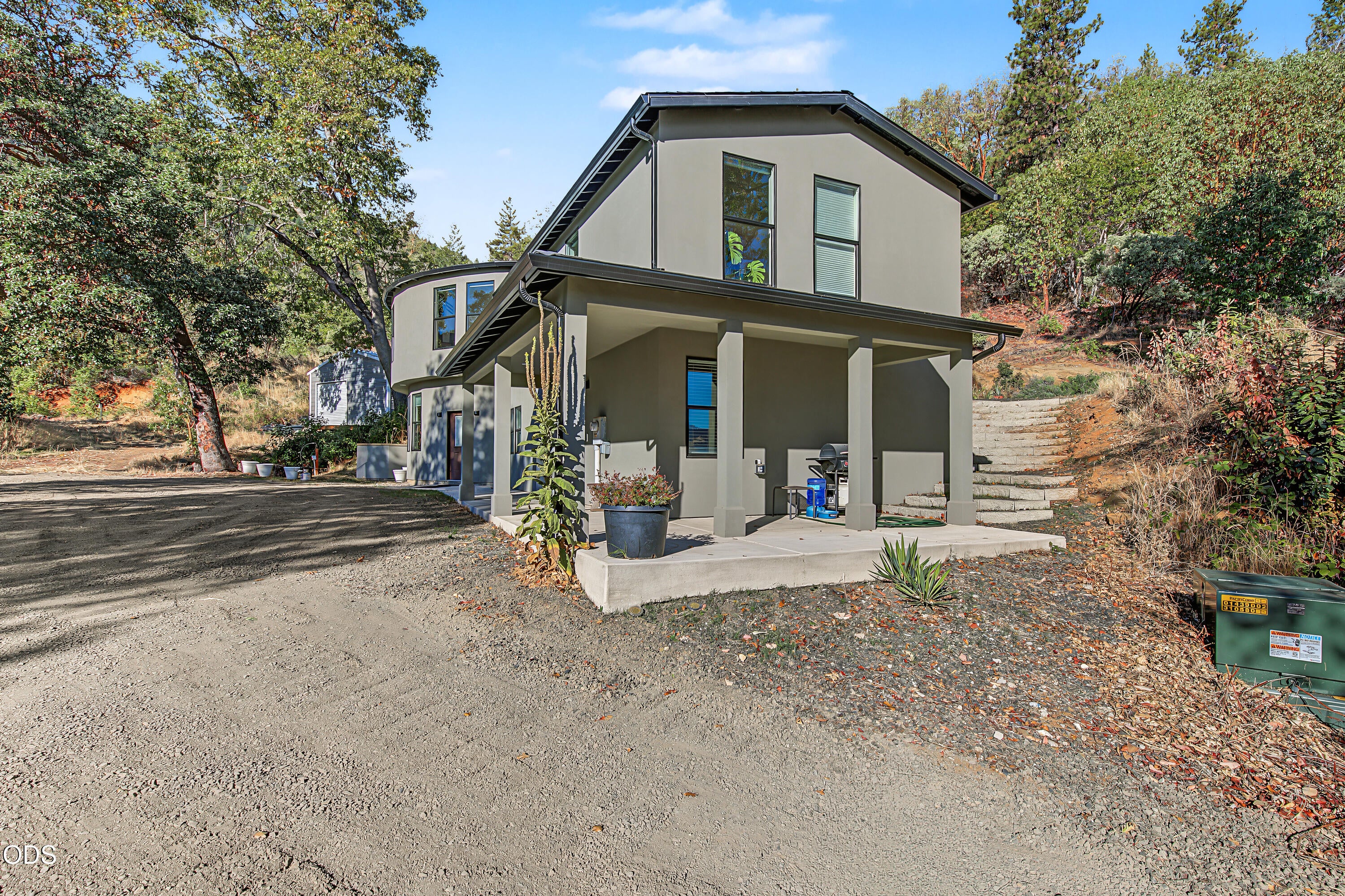 1650 Neil Creek Road Ashland, OR 97520 - Photo 4 of 71 Gallery Image 4