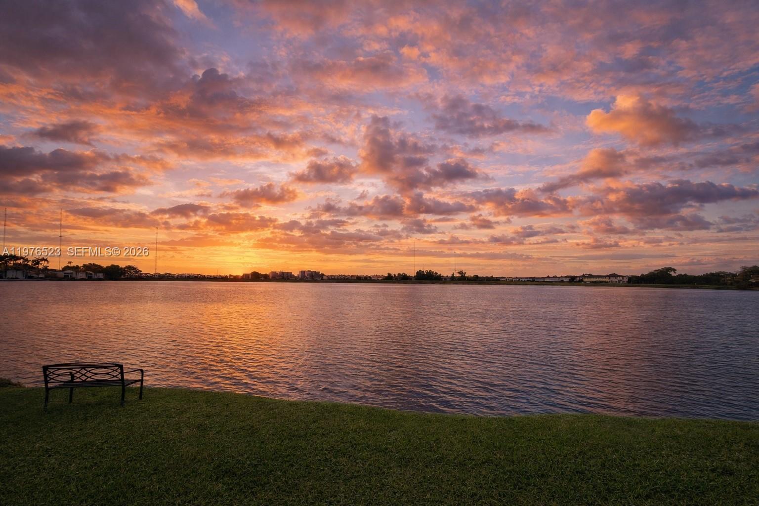 605 Ives Dairy Road, Unit 1027 Miami, FL 33179 - Photo 3 of 41